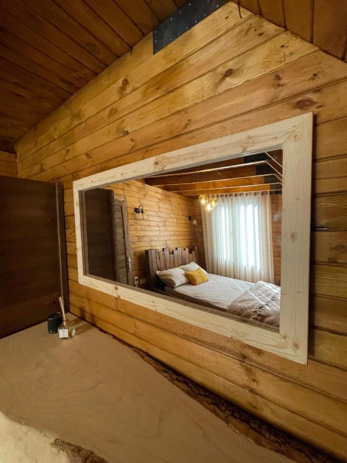 Panurlawoodenhouse Oezel Havuz& Sauna Mavi Bagian luar foto