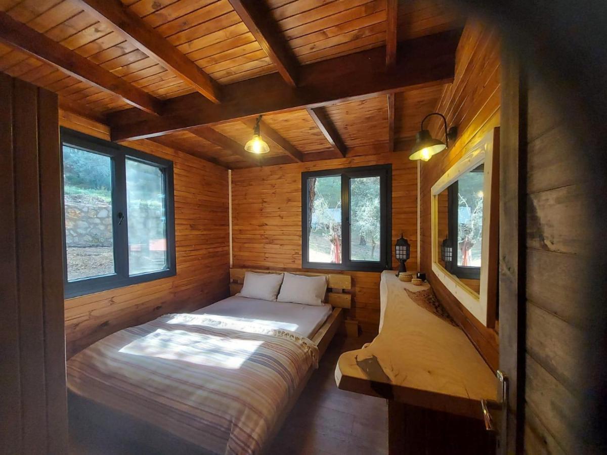 Panurlawoodenhouse Oezel Havuz& Sauna Mavi Bagian luar foto