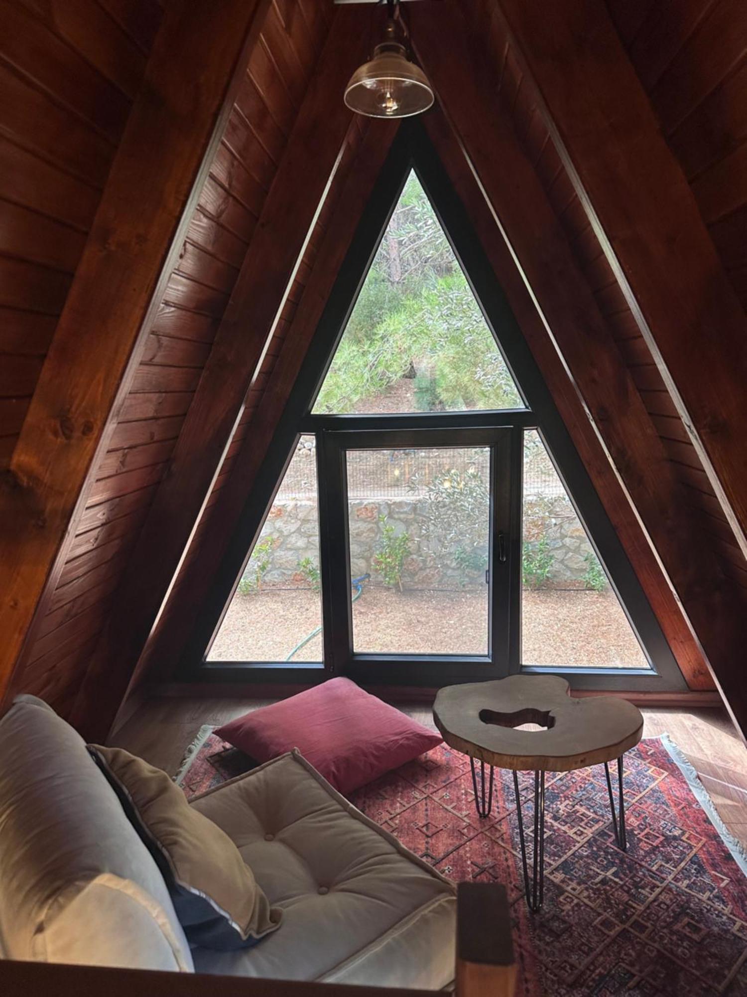 Panurlawoodenhouse Oezel Havuz& Sauna Mavi Bagian luar foto