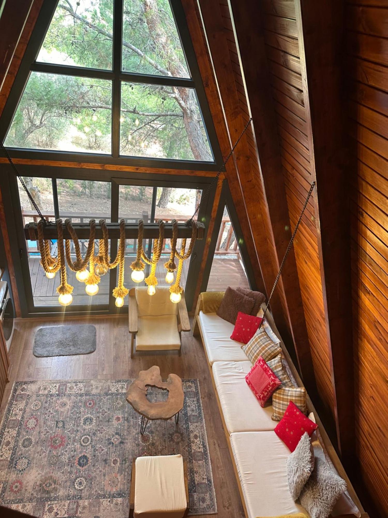 Panurlawoodenhouse Oezel Havuz& Sauna Mavi Bagian luar foto